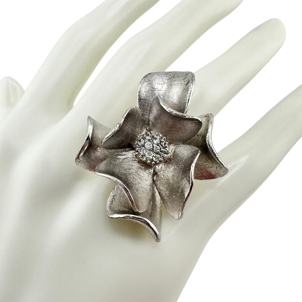 Premier Designs Crystal Accent Realistic Flower Blossom Silver Tone Size 6 Ring